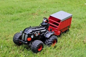 RARE TAMIYA RC TRACTOR KUMAMON VERSION (Wr02G) TUMBLING BULL - Imagen 1 de 3