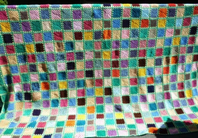 Riesige Häkel Decke Plaid Patchwork Handarbeit wunderschön 3m x 2,20m !!! - Bild 1 von 4