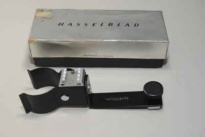 Hasselblad 45039 Adjustable Flash Holder Rotating Bracket - Image 1 of 4