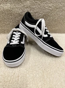 VANS Old Skool Overt Comfy Cush Black/White US Size 2 Youth Unisex NWOB NWOT - Picture 1 of 10