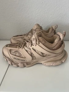 Balenciaga Track Sneaker – Beige – Gr. 40 – NEU & ungetragen – ohne Karton - Bild 1 von 7