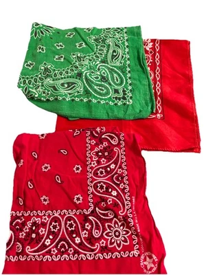 Lote De Colección De 3 Pañuelos Paisley Verde Hav-A-Hank y 2 Pañuelos Rojos Sin Marca Foto 1 de 4