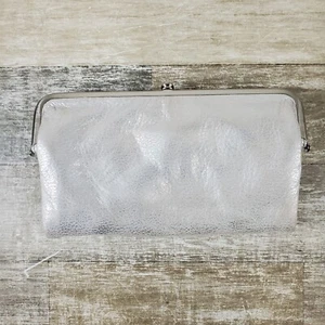 HOBO Clutch International Silver Metallic Leather Foldable Multipocket Clasp - Picture 1 of 11