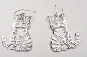 STERLING SILVER CAT SILHOUETTE KITTY FELINE PET KITTEN ANIMAL NATURE EARRINGS - Picture 1 of 5