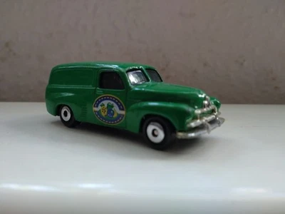 MATCHBOX FJ HOLDEN PANEL VAN 1:58 1995 #351 - Image 1 of 4