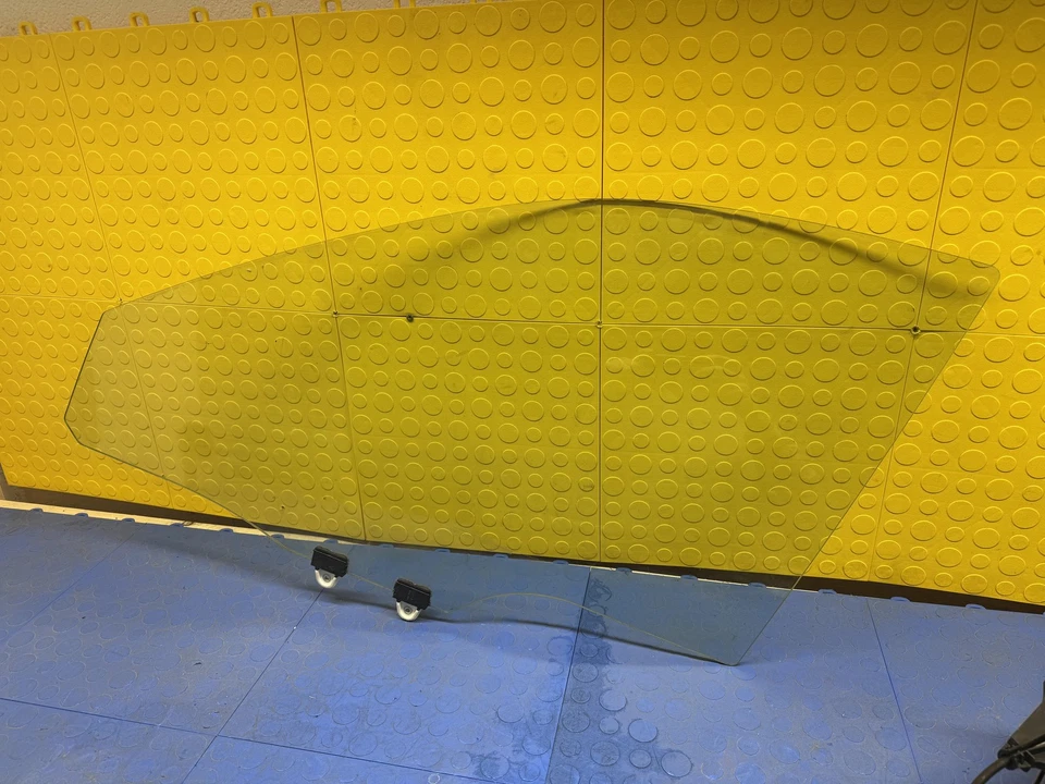 2017-2024 Mazda CX-5 Front Left Driver Side Door Window Glass LH OEM KB7W-59-510 Foto 1 de 3