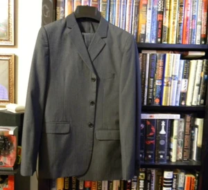 Youth Boys Calvin Klein 2-piece 3-Button Pinstripe Suit Size 18 Used Once Prfect - Picture 1 of 11