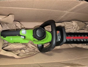 Greenworks Hedge Trimmer 22" 24V HTG302 HT24B04 - Picture 1 of 3