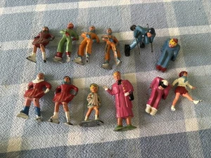 Barclay Lead Figuires 12 Skier Ice Skaters/mom Girl children 12 Pc - Picture 1 of 18