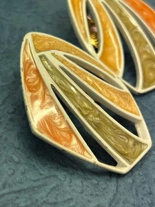 VINTAGE Monet 1980s Enamel Earrings - White Orange Green - Bild 1 von 4