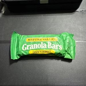 Vintage Nature Valley Granola Bar Oats N Honey ungeöffnet 1990’s Sammlerstück - Bild 1 von 9