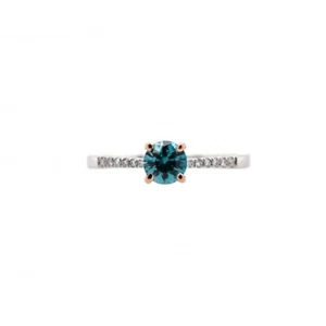 Ring blauer Zirkon rund 0,68 Karat in 14 Karat mehrfarbig Gold mit Diamanten (44268) - Bild 1 von 7