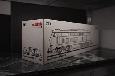 Märklin 55711, Spur 1 Diesellok BR 218 in TEE-Lackierung - Bild 1 von 4