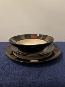 3 Piece Mikasa Waverly Set (1) 11" Dinner, (1) 8.75" Salad, (1) 8.5” Soup Bowl - Picture 1 of 7