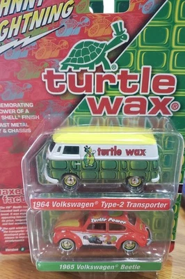 Johnny Lightning - Turtle Wax 1964 tipo 2 transportador y VW Beetle 1965 Foto 1 de 2