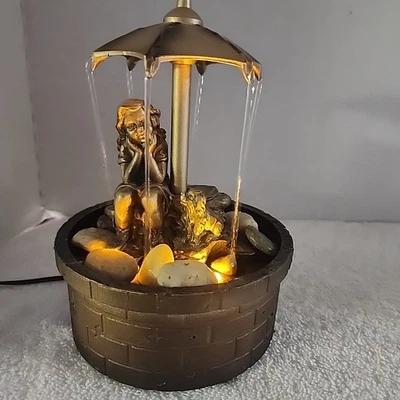 Nature's Mark 8" H Niño y Perro Día Lluvioso Fuente LED con Adaptador Foto 1 de 4