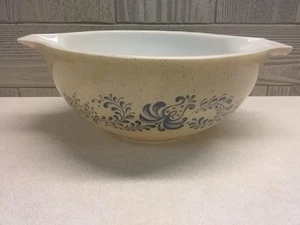 PYREX 443 Homestead 2,5 qt nidificazione miscelazione Cenerentola ciotola maculata - Foto 1 di 23
