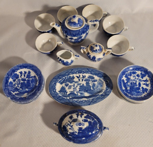Set of 23 Pcs Vintage Blue Willow Child's Tea Set  Japan, Excellent 1 Small Chip