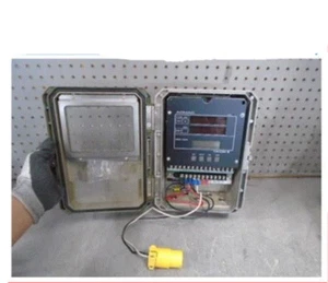 YOKOGAWA MAGNETIC FLOW CONVERTER DHD1A, 21.6-26.4 VDC - Picture 1 of 7