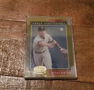 2001 Leaf Certified Materials Mirror Gold Baseball #17 Nomar Garciaparra #02/25 - Picture 1 of 2