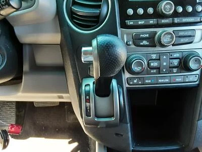 Conjunto de palanca de cambios de transmisión automática usado se adapta a: Honda Pilot Grade A 2012 Foto 1 de 4