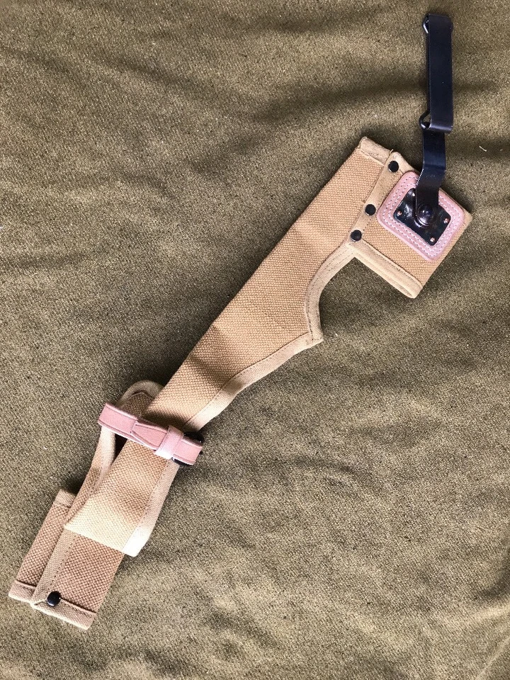 M1907 Pickmattock Carrier - Image 1 of 3