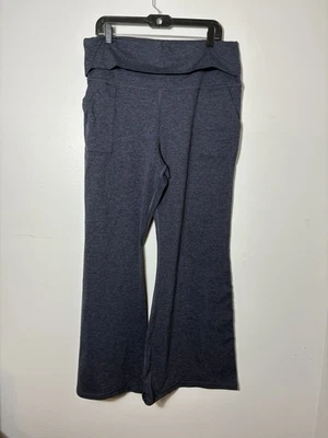 Leggings acampanados sin conexión Aerie talla XXL grises plegables cómodos Foto 1 de 4