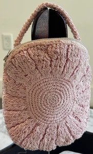 Vintage Brownie Humphrey Pink Crochet Zipper Purse, Fashion Gifts for Her - Picture 1 of 14