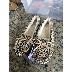 Leopard Moccasins size 7 - Picture 1 of 1