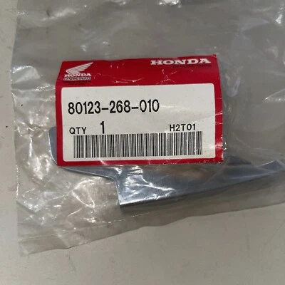 Honda CB72 CB77 Left Stay Splash Guard Rear Fender  80123-268-010 - Image 1 of 2