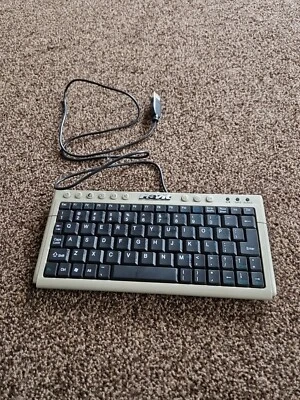 Havit Mini Keyboard PC Keyboard Wired USB PC Laptop Key Board Slimlink AS-2366 - Image 1 of 4