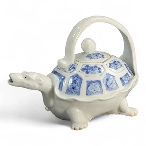 Antique late Edo Hirado Japanese porcelain minogame turtle teapot c.1830–1850 - Picture 1 of 14
