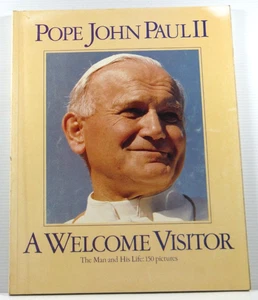 Pope John Paul II A Welcome Visitor The Man and His Life 1982 Britain visit PB - Picture 1 of 14