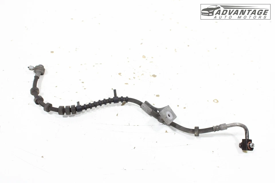 Chrysler Voyager 2020-2024 delantero izquierdo lado del conductor pinza de freno manguera tubo OEM Foto 1 de 4