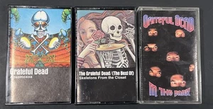 GRATEFUL DEAD CASSETTES LOT OF 3 AOXOMOXOA-SKELETONS FROM THE CLOSET-IN THE DARK - Picture 1 of 2