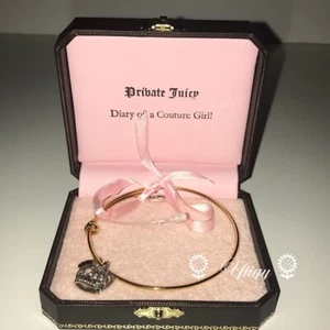 ๐ผ๐ฆ Juicy Couture ๐ผ๐ฆ Padlock Wish Bangle Crown Gold Bracelet ๐ผ D49 - Picture 1 of 4