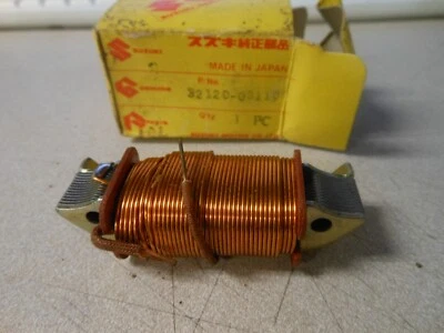 Bobina de iluminación Suzuki 1969 AS50 1971-1972 TS50 32120-03110 NUEVO DE STOCK Foto 1 de 4