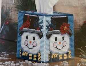 Rare Mary Maxim HOLLY JOLLY TISSUE BOX COVER Needlepoint Kit #31335 - Picture 1 of 3