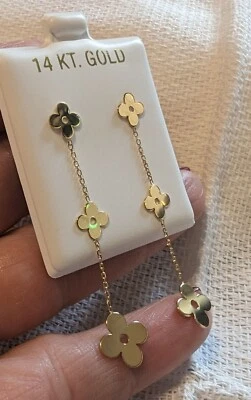 Pendientes de cadena colgante de trébol de cuatro hojas de oro amarillo sólido de 14k tamaño 2 pulgadas de largo Italia Foto 1 de 4