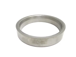 671561C1 NEW GENUINE OEM INTERNATIONAL INTAKE VALVE SEAT INSERT DT466 .015" - Picture 1 of 4