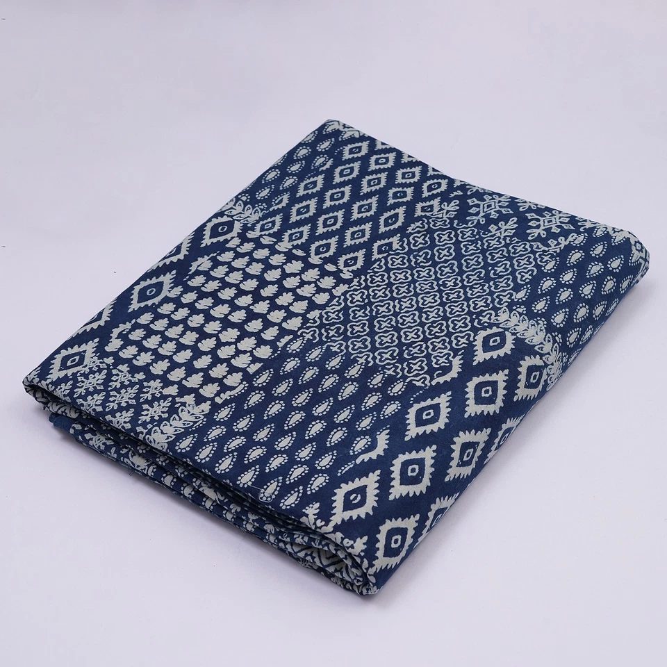 Tela suave de algodón Jaipuri Dabu con estampado floral en bloque de mano indio de 5 yardas Foto 1 de 4