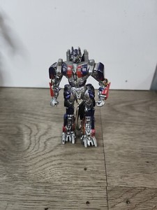 Hasbro Transformers Optimus Prime 2007 Poseable Movie Figure/Autobot Keychain