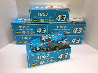 RICHARD PETTY 1957 #43 OLDSMOBLIE CONVERTIBLE 1/24 NASCAR DIECAST - Image 1 of 4
