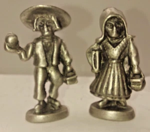 1980 C.A.T. Genuine pewter USA Amish Child Holding Apple & Lunch Pail, Girl Hold - Picture 1 of 4