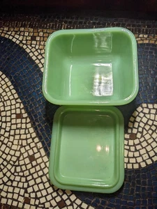 Vintage Fire King Jadeite Philbe Refrigerator Jar with Lid Early 40's - Picture 1 of 5