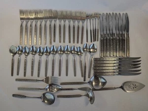 Vintage Set of 54 Pieces Oneida Community Stainless Steel Flatware Isabella - Picture 1 of 10