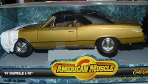1/18 gold 1967 Chevelle L78 , - Picture 1 of 3