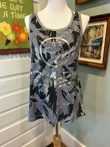 Zumba Fitness Activewear Tank Camo Silver Print Medium - Picture 1 of 5