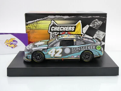 Lionel Racing C422323SUSNGRV # Chevrolet NASCAR 2023 Noah Gragson Sunseeker 1:24 - Bild 1 von 4