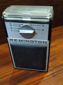 RASOIO ELETTRICO VINTAGE REMINGTON MODEL BYB MADE IN ITALY - Imagen 1 de 3